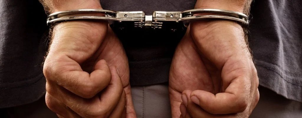 Avvocato per Arresto all’Estero: Cosa fare? Linea H24.