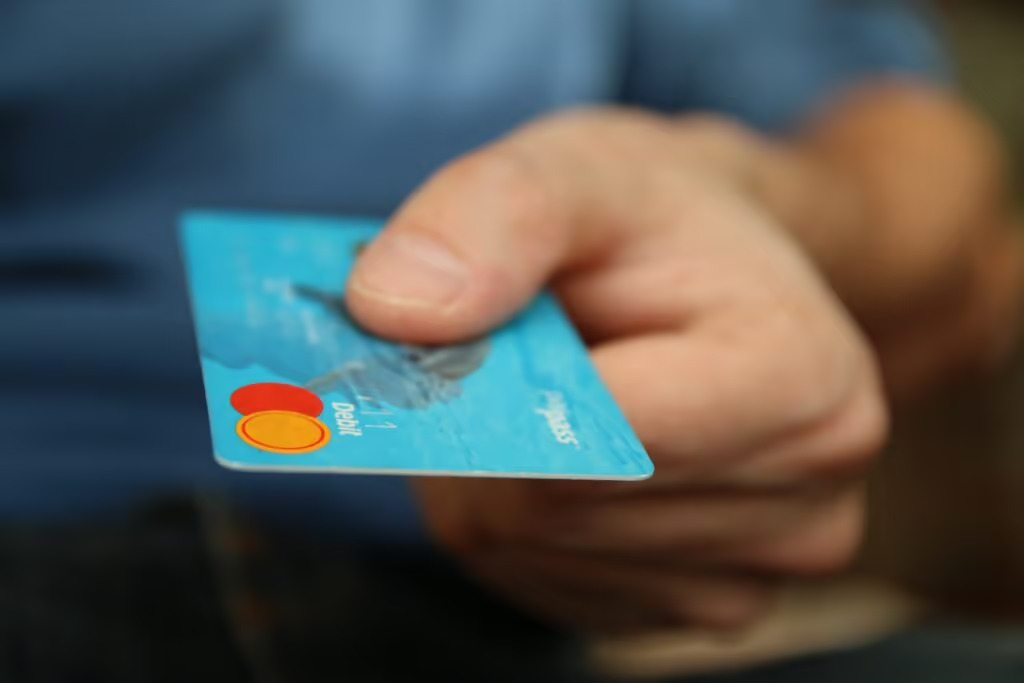 Indebito Utilizzo Carta di Credito: Assoluzione assistito
